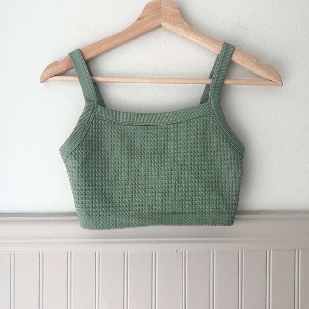 Altar'd State XS Sage Green Textured Crop Top - Picture 1 of 6